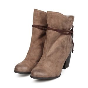 2/$50 QUPID Taupe brown faux suede booties